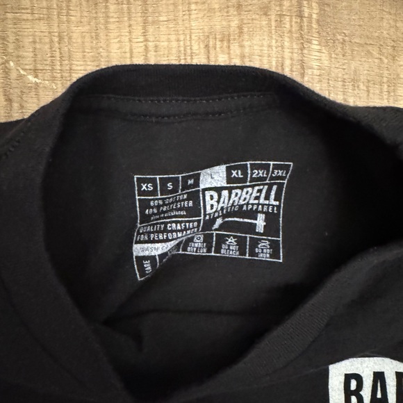 Barbell Apparel “Break Boundaries” T-Shirt with Tiger & Globe Design - Picture 3 of 5